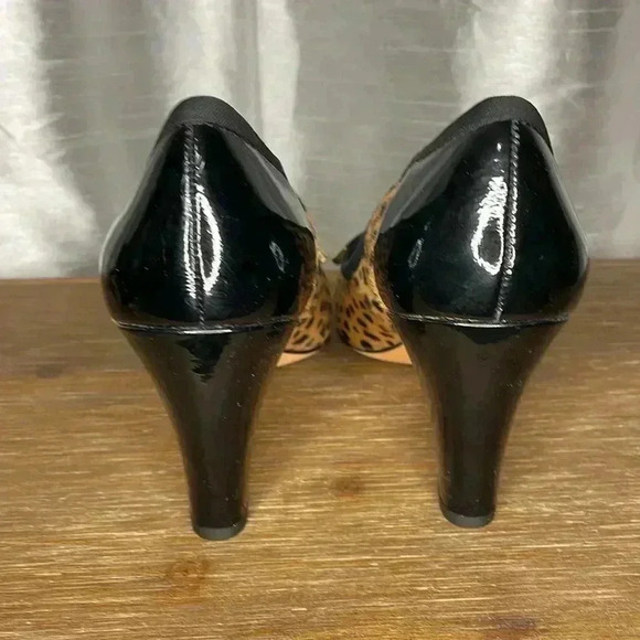 Coach Poppy Women’s 7B Patent Black Leather Animal Print Fur Heels - Picture 6 of 9